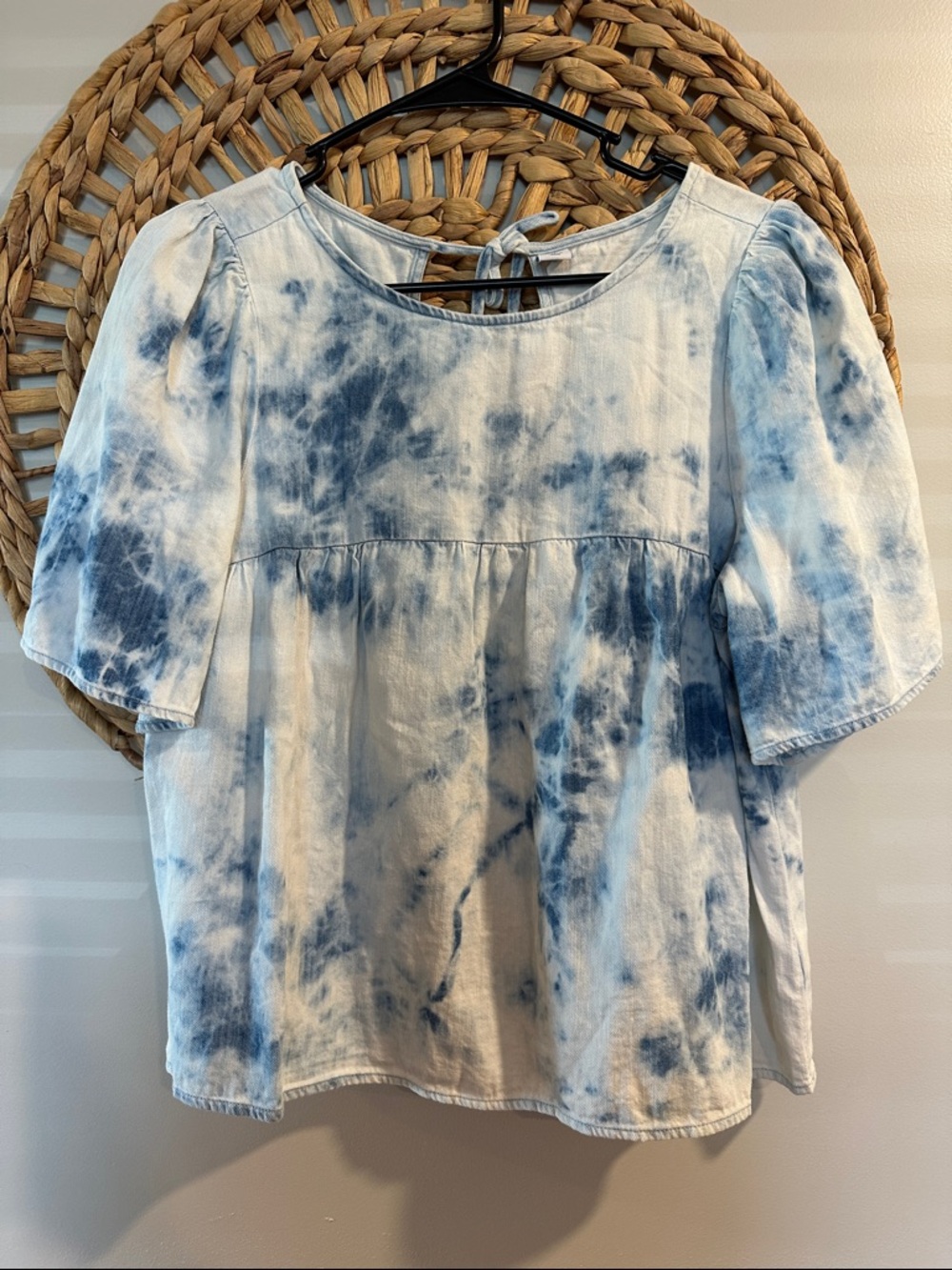 Old Navy Blue and White Tie-Dye Babydoll Tunic